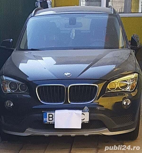 Negru Utilizat 2015 BMW X1 SUV | 12.000 EUR (Super Preț) - Imagine 1/4