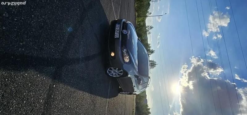 Gri Utilizat 2010 VW Golf VI Break | 3.590 EUR (Preț OK) - Imagine 1/4