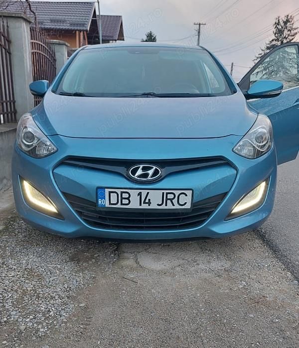 Albastru Utilizat 2012 Hyundai i30 Hatchback | 5.350 EUR (Puțin scump) - Imagine 1/4