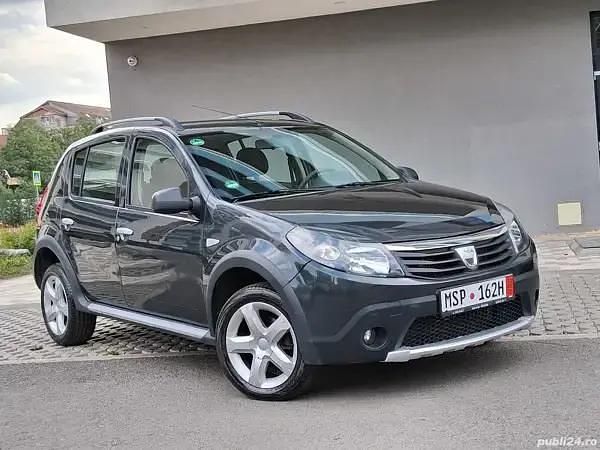 Second-hand Dacia Sandero Stepway 84 CP (61 kW) 2011 Hatchback