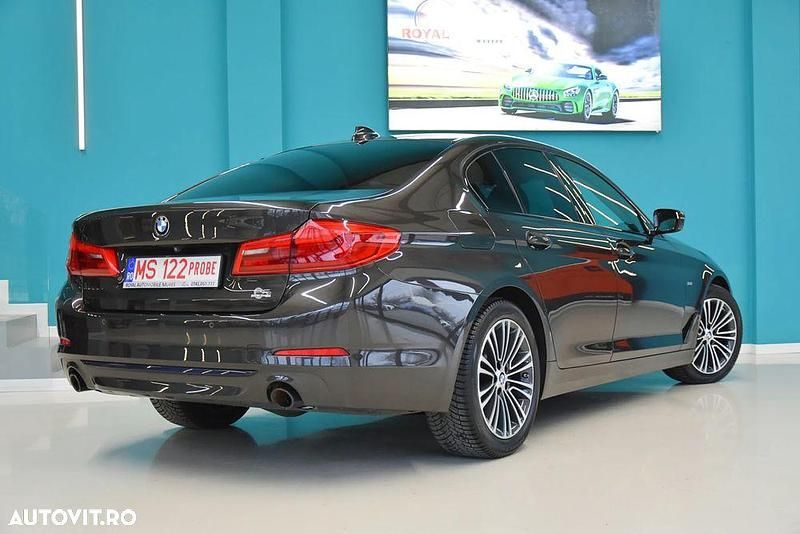 Second-hand BMW 520 Luxury Line 190 CP (139 kW) 2017 Culoaremaro Berlinǎ