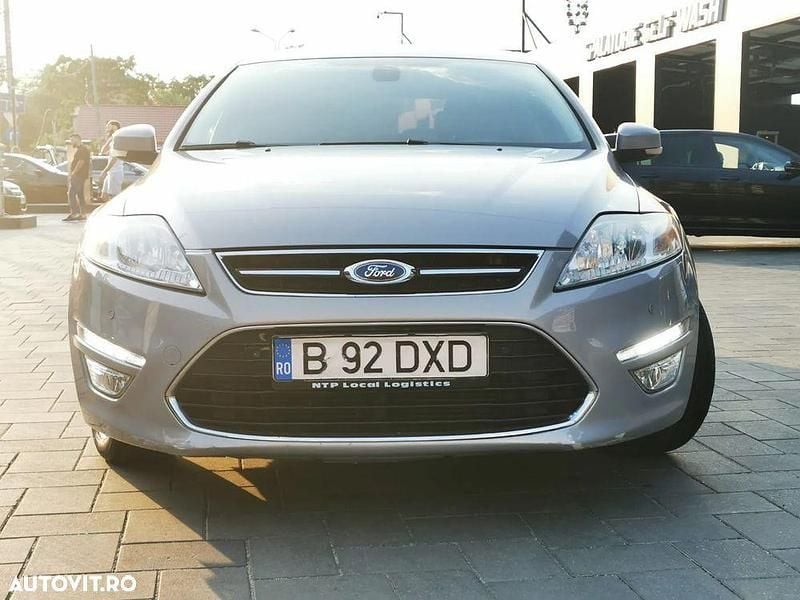 Gri Utilizat 2011 Ford Mondeo Titanium Berlinǎ | 3.800 EUR (Super Preț) - Imagine 1/4