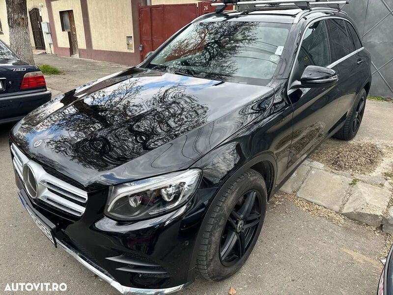 Negru Utilizat 2017 Mercedes GLC250 AMG line SUV | 22.900 EUR (Preț OK) - Imagine 1/4