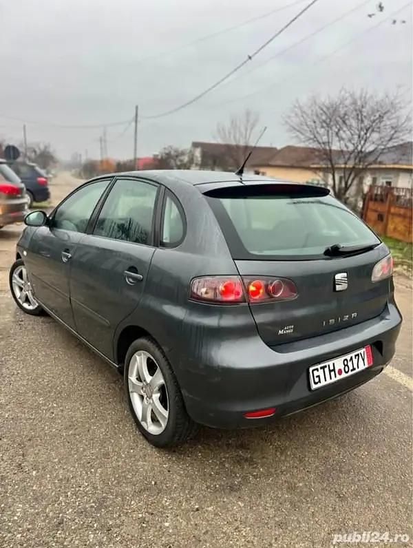 Second-hand Seat Ibiza FR 86 CP (63 kW) 2008 Negru Hatchback