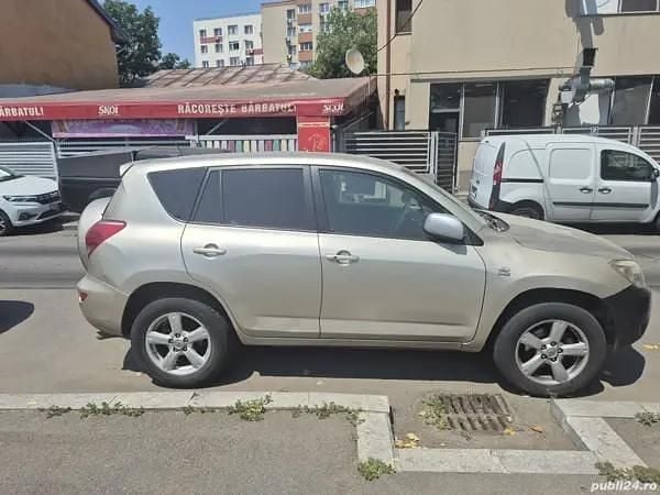 Utilizat 2008 Toyota RAV4 SUV | 3.500 EUR (Super Preț) - Imagine 1/2