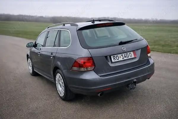 Second-hand VW Golf VI 105 CP (77 kW) 2010 Hatchback