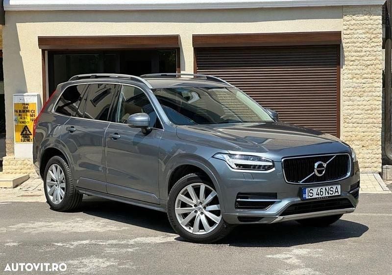 Gri Utilizat 2018 Volvo XC90 Momentum SUV | 31.800 EUR (Preț OK) - Imagine 1/4
