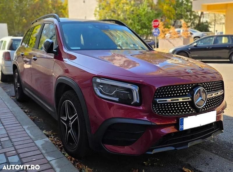 Culoarerosu Utilizat 2021 Mercedes GLB250 SUV | 37.700 EUR - Imagine 1/4