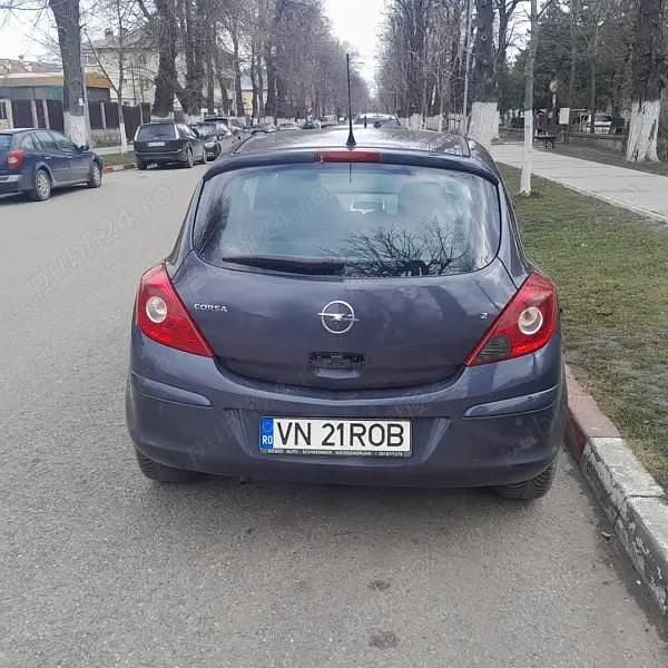 Second-hand Opel Corsa 80 CP (58 kW) 2008 Albastru Hatchback