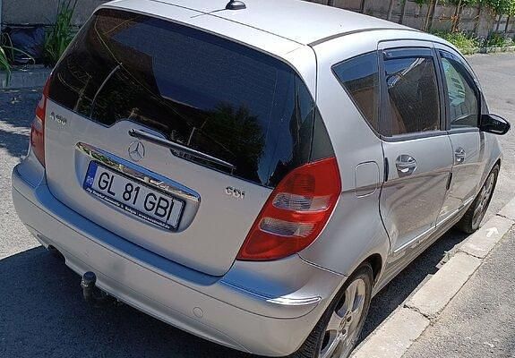 Second-hand Mercedes 190 108 CP (79 kW) 2005 Gri Berlinǎ