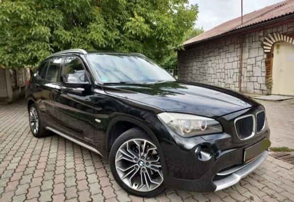 Negru Utilizat 2010 BMW X1 SUV | 7.599 EUR (Preț OK) - Imagine 1/4
