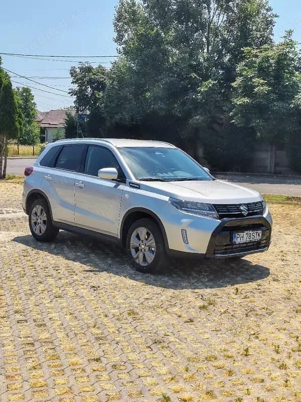 Second-hand Suzuki Vitara 129 CP (94 kW) 2025 Gri SUV