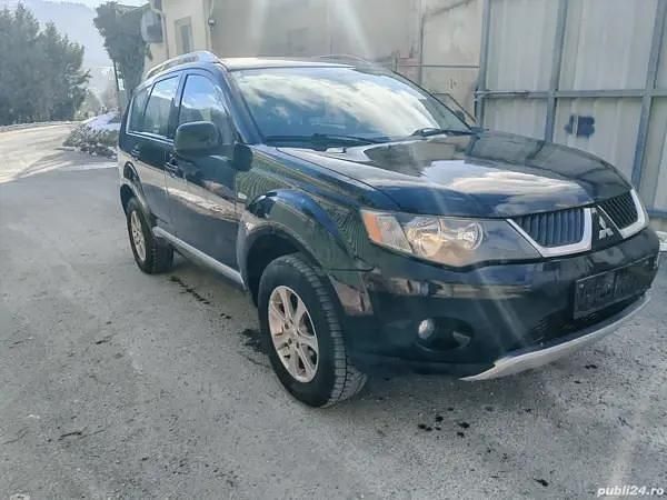 Second-hand 2007 Mitsubishi Outlander SUV | 2.999 EUR (Super Preț) - Imagine 1/4