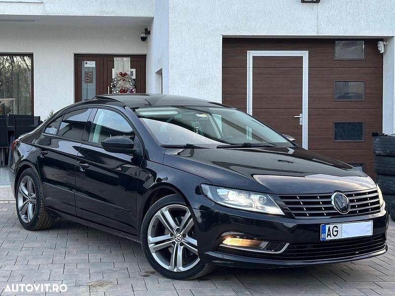 Culoarenegru Utilizat 2013 VW Passat Individual Berlinǎ | 7.777 EUR (Preț bun) - Imagine 1/4