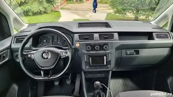 Second-hand VW Caddy 122 CP (89 kW) 2017 Alb Monovolum