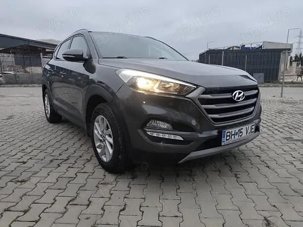 Maro Utilizat 2018 Hyundai Tucson SUV | 15.500 EUR (Preț bun) - Imagine 1/4
