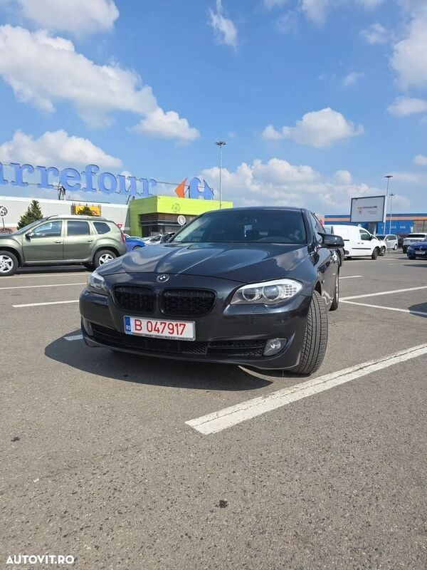 Gri Utilizat 2010 BMW 520 Berlinǎ | 8.299 EUR (Preț OK) - Imagine 1/4
