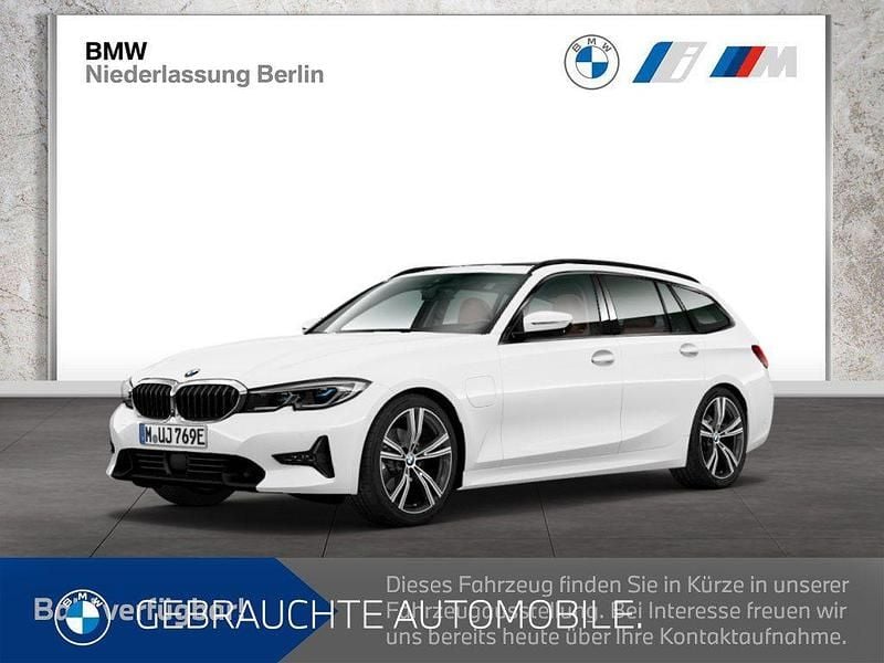 Utilizat 2021 BMW 330e Sport Line Break | 34.231 EUR (Scump) - Imagine 1/1