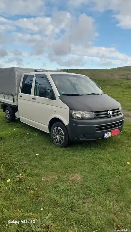 Utilizat 2010 VW T5 Van | 8.500 EUR (Preț OK) - Imagine 1/4