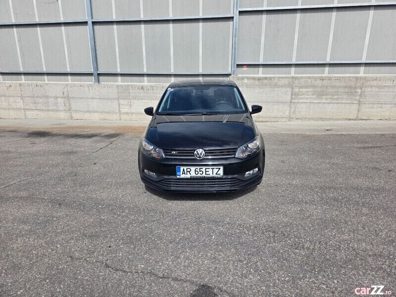 Utilizat 2015 VW Polo Hatchback | 6.700 EUR (Preț OK) - Imagine 1/4