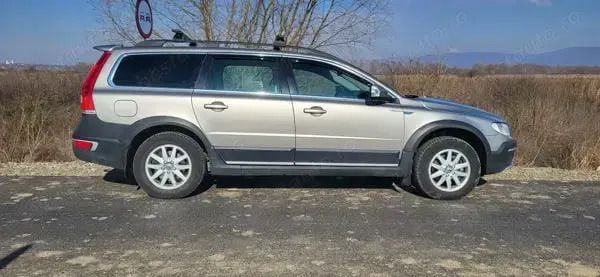 Bej Utilizat 2015 Volvo XC70 SUV | 12.800 EUR - Imagine 1/4