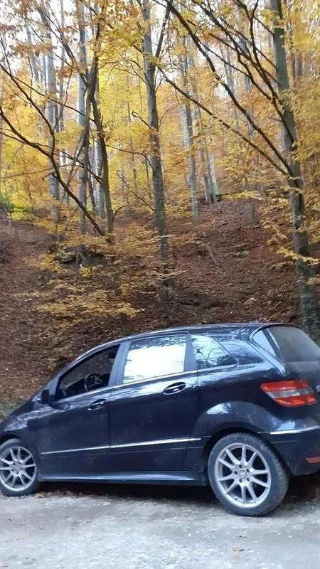 Second-hand Mercedes A170 70 CP (51 kW) 2011 Berlinǎ