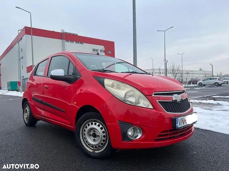 Second-hand Chevrolet Spark LS 68 CP (50 kW) 2010 Culoarerosu Hatchback