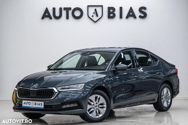 Second-hand Skoda Octavia Style 110 CP (80 kW) 2022 Culoaregri Berlinǎ