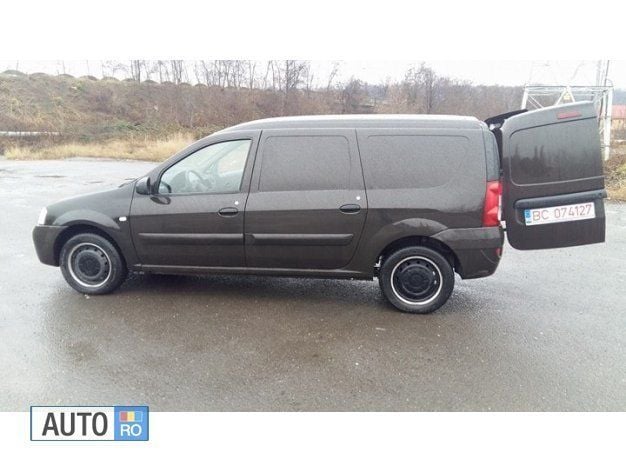 Second-hand Dacia Logan 75 CP (55 kW) 2011 Maro Berlinǎ