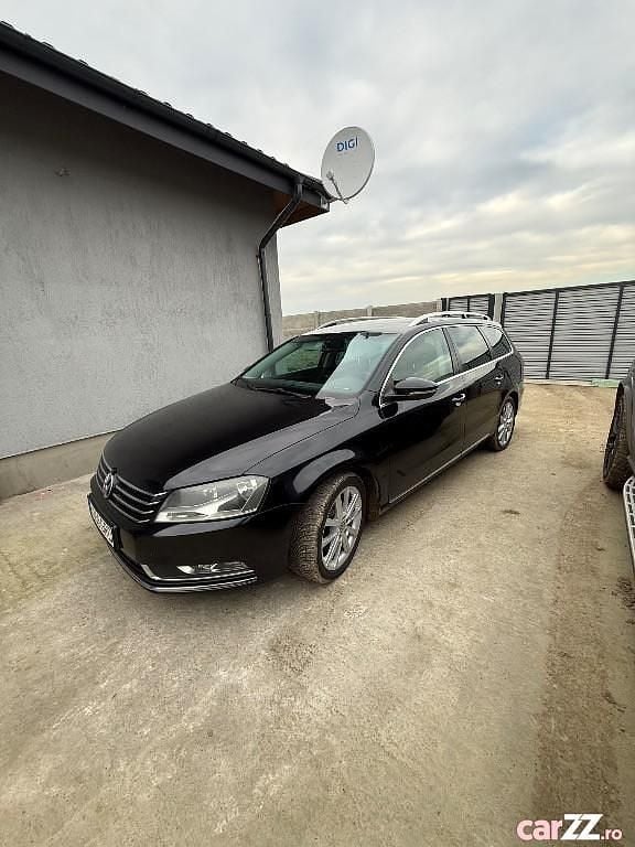Second-hand VW Passat 140 CP (102 kW) 2014 Negru
