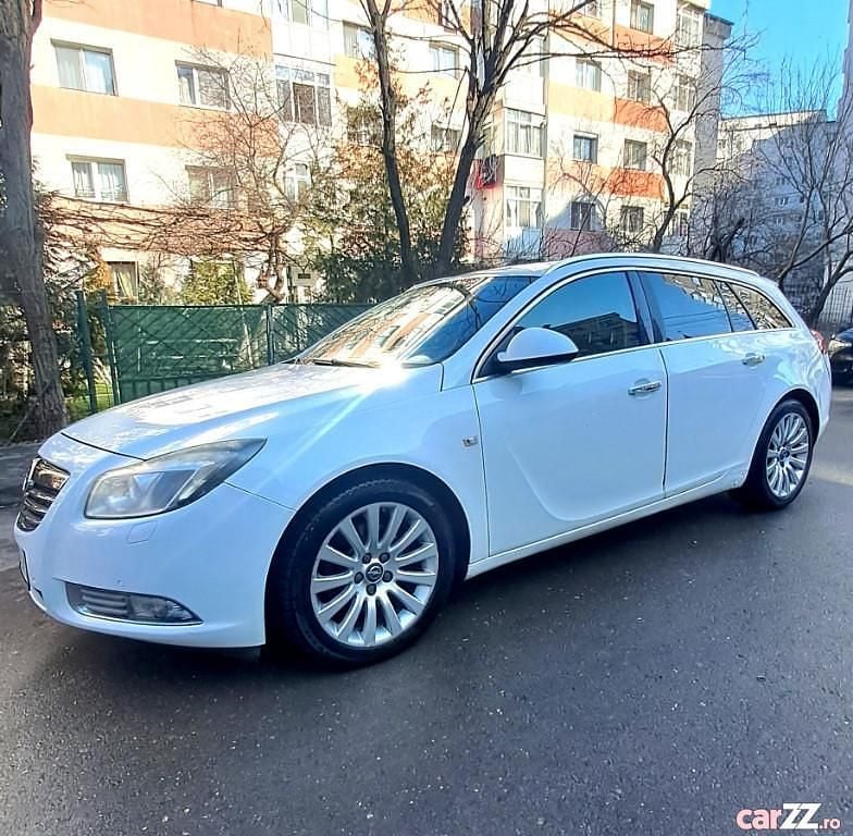 Second-hand Opel Insignia 2011 Hatchback