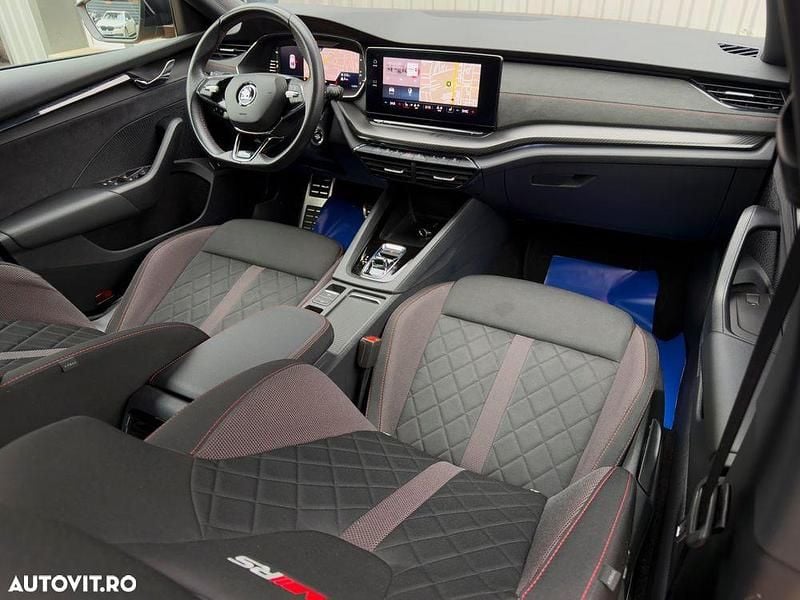 Second-hand Skoda Octavia RS 245 CP (180 kW) 2023 Culoareportocaliu Berlinǎ