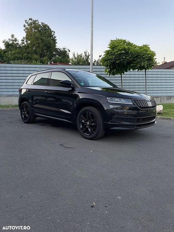 Culoarenegru Utilizat 2020 Skoda Karoq SportLine SUV | 22.250 EUR (Preț OK) - Imagine 1/4