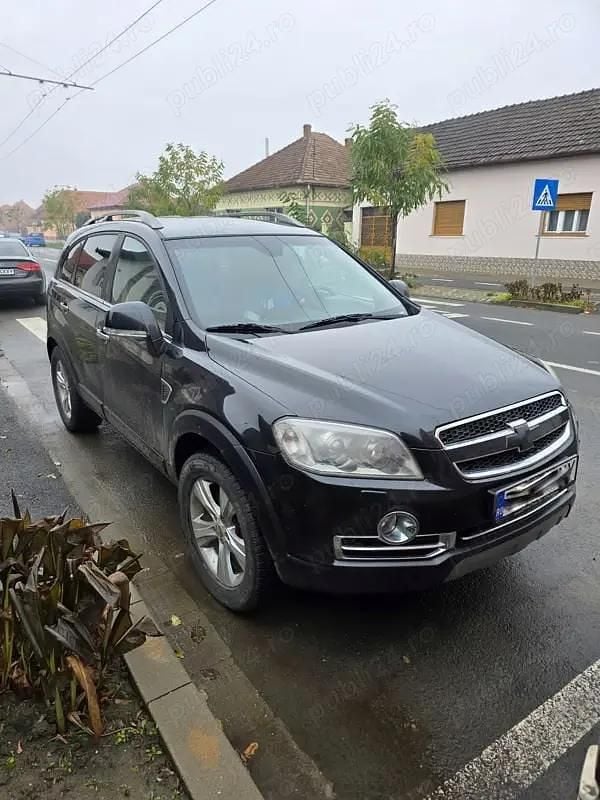 Second-hand Chevrolet Captiva 110 CP (80 kW) 2009 SUV