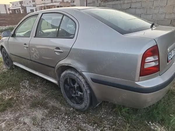 Second-hand Skoda Octavia 66 CP (48 kW) 2005 Berlinǎ