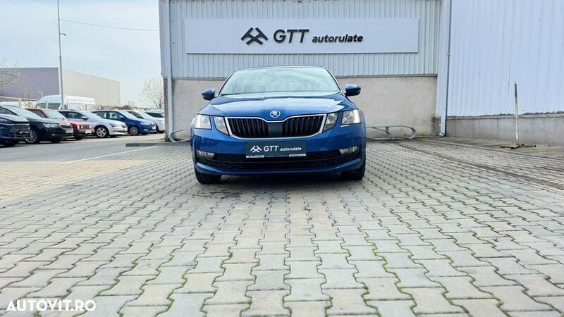 Albastru Utilizat 2019 Skoda Octavia Ambition Berlinǎ | 11.350 EUR (Super Preț) - Imagine 1/4