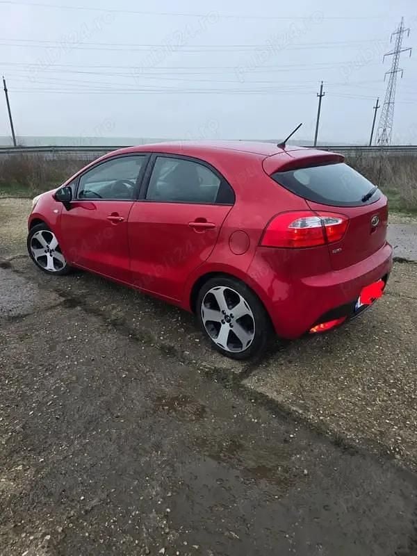 Second-hand Kia Rio 90 CP (66 kW) 2012 Hatchback