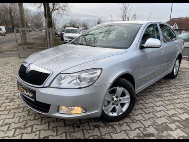 Utilizat 2010 Skoda Octavia Berlinǎ | 5.995 EUR (Puțin scump) - Imagine 1/4