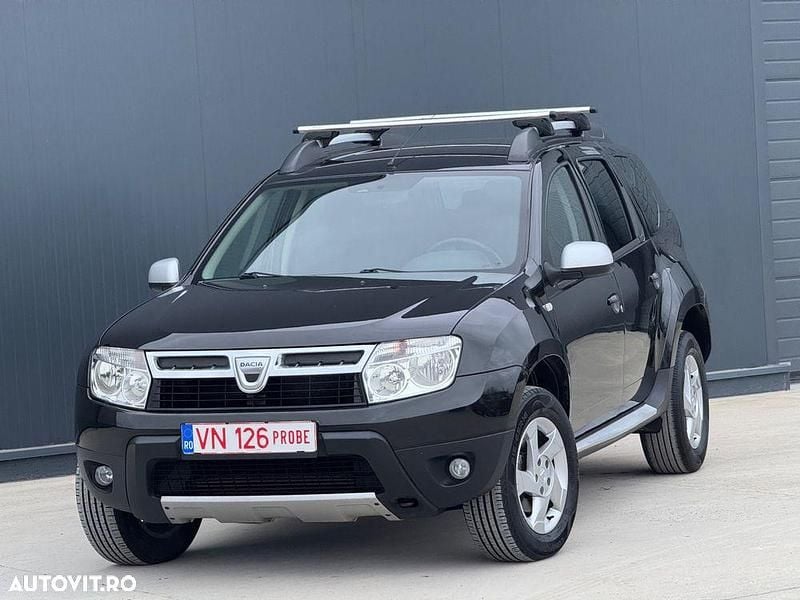 Culoarenegru Utilizat 2011 Dacia Duster SUV | 5.490 EUR (Preț OK) - Imagine 1/4
