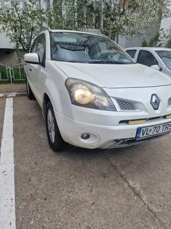 Alb Utilizat 2009 Renault Koleos SUV | 3.500 EUR (Preț bun) - Imagine 1/4