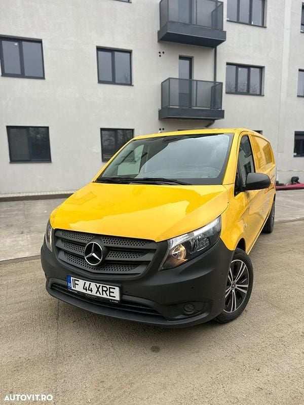 Second-hand Mercedes Vito 136 CP (100 kW) 2020 Culoaregalbeuriu Van