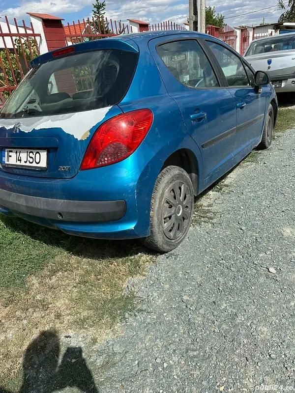 Albastru Utilizat 2007 Peugeot 207 Berlinǎ | 2.500 EUR (Preț OK) - Imagine 1/4