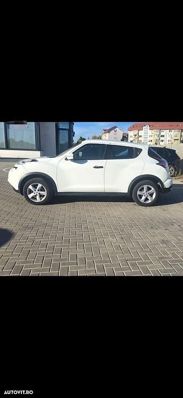 Culoarealb Utilizat 2014 Nissan Juke Acenta SUV | 7.500 EUR (Preț bun) - Imagine 1/4