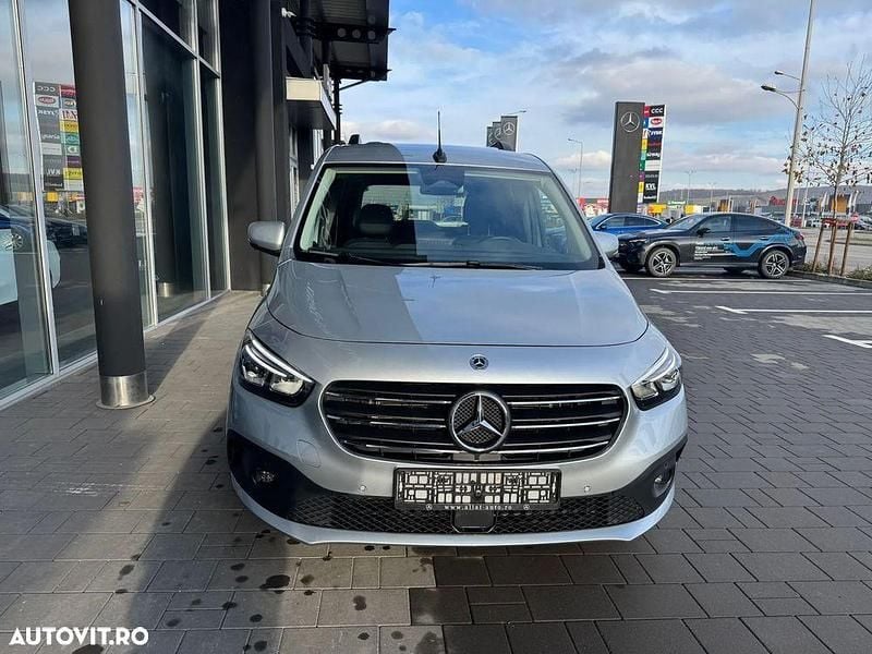 Second-hand Mercedes T180 Progressive 116 CP (85 kW) 2025 Culoareargint Monovolum