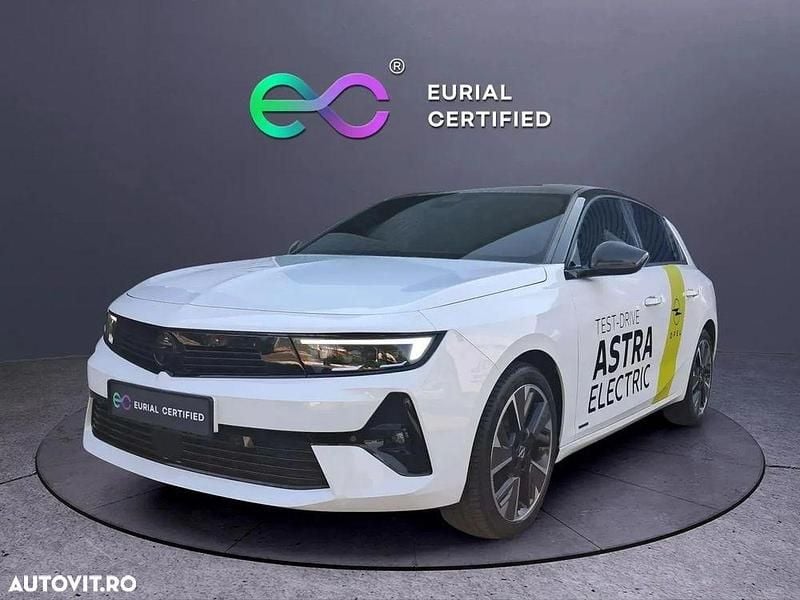 Alb Utilizat 2024 Opel Astra | 27.900 EUR - Imagine 1/4