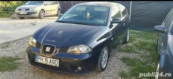 Negru Utilizat 2003 Seat Ibiza FR Hatchback | 2.000 EUR - Imagine 1/4