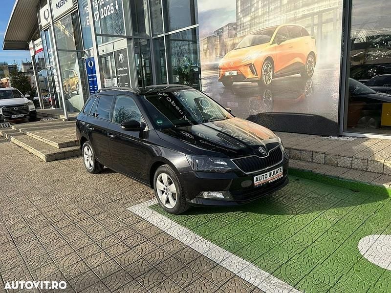 Culoarenegru Utilizat 2015 Skoda Fabia Style Break | 7.990 EUR (Preț OK) - Imagine 1/4