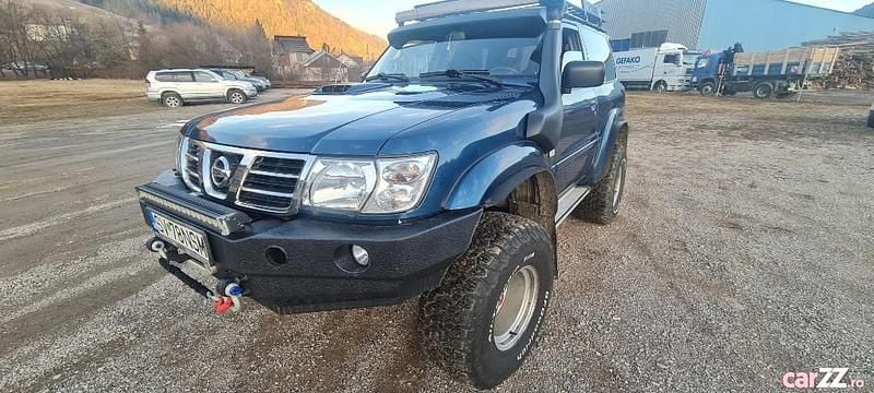 Albastru Utilizat 2000 Nissan Patrol SUV | 12.500 EUR - Imagine 1/4