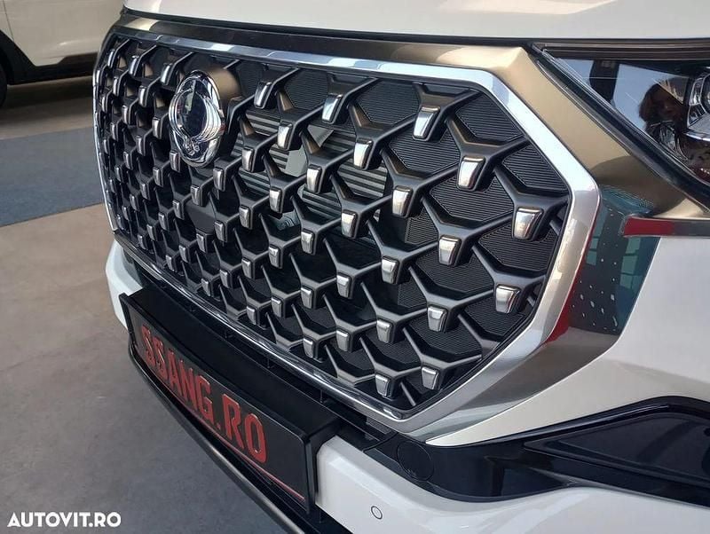 Second-hand Ssangyong (KGM) Rexton 202 CP (148 kW) 2024 Culoarealb SUV