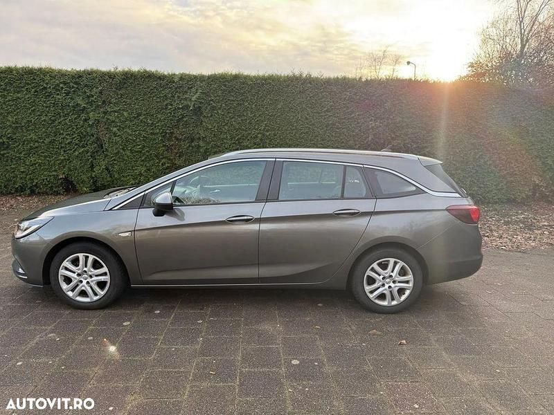 Second-hand Opel Astra Enjoy 110 CP (80 kW) 2019 Culoaregri Break